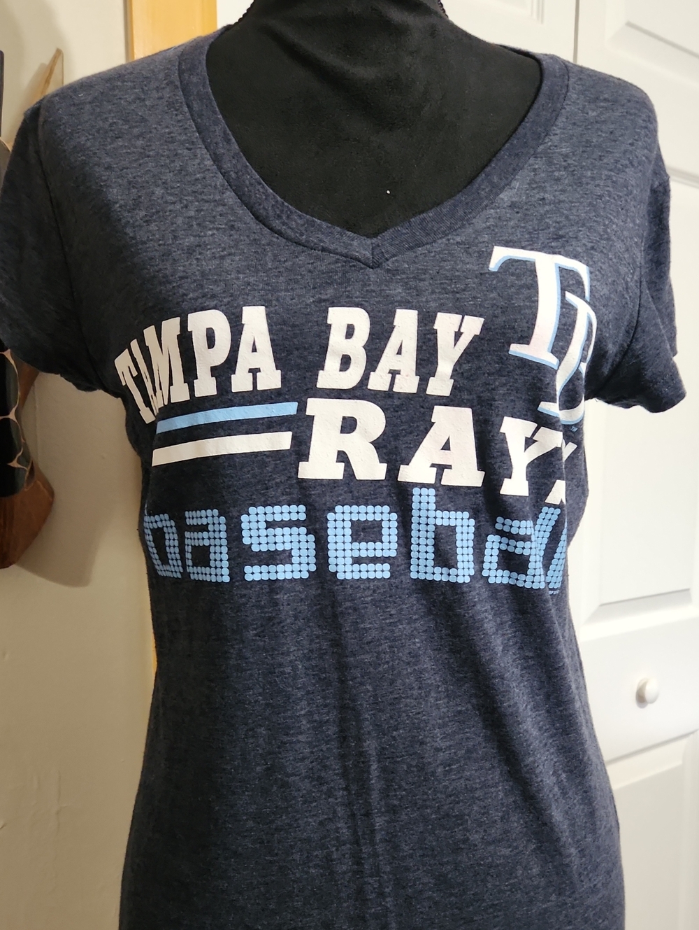 Touch by Alyssa Milano Navy and Light Blue Tampa Bay Baseball V-Neck Tee